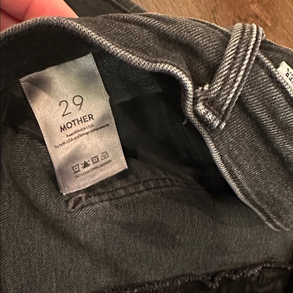 Mother Rambler Patch Pocket Zip Sneak Straight Leg in Vroom - Picture 4 of 7